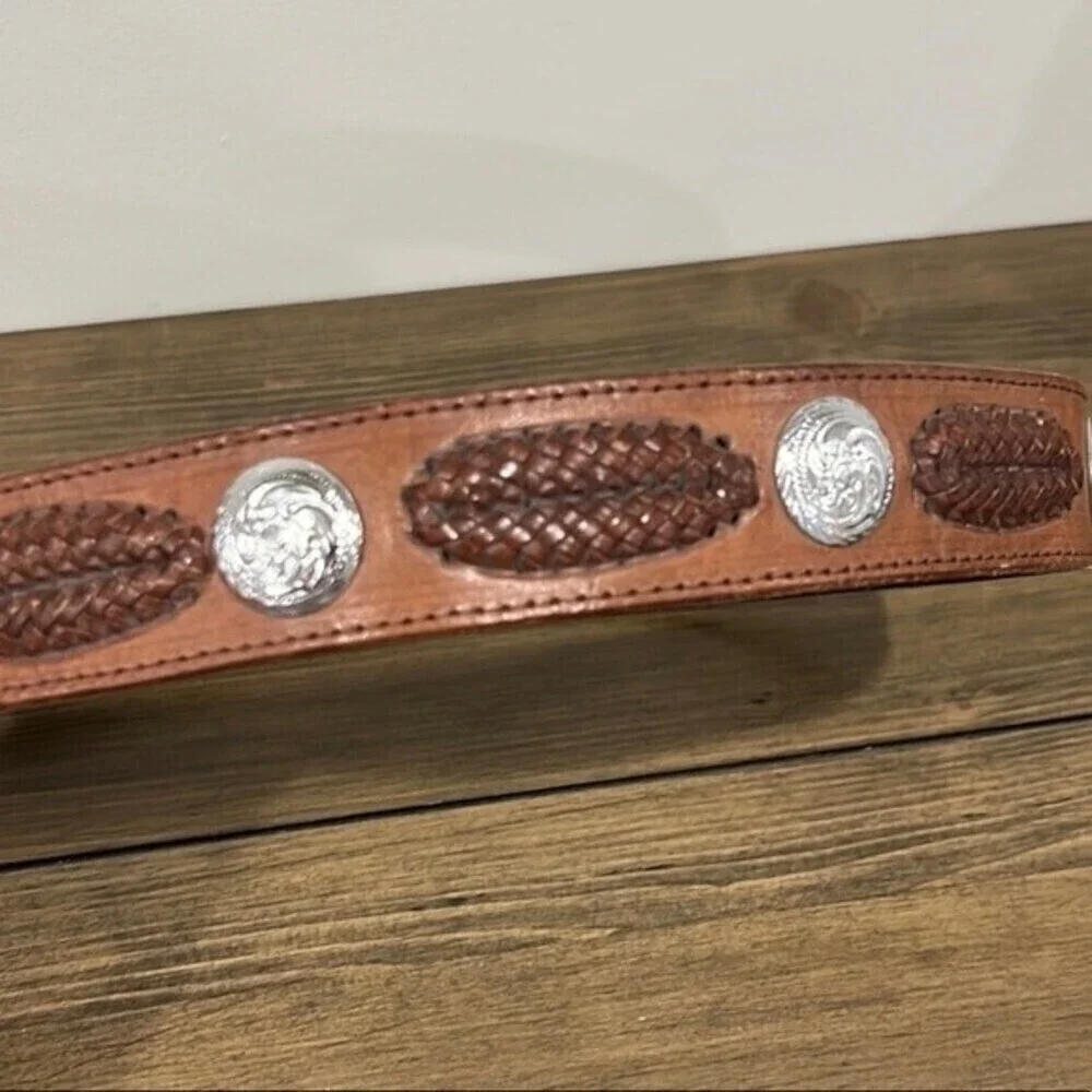 Men’s brown leather and silver color  western style belt